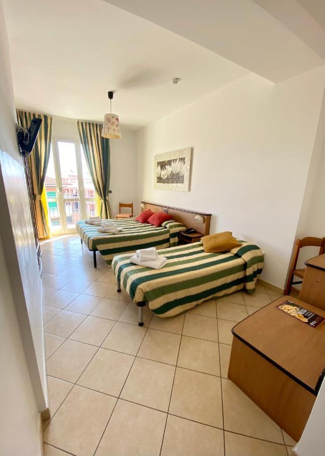 Albergo Villa Ada Borgio Verezzi Zewnętrze zdjęcie