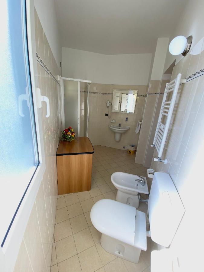 Albergo Villa Ada Borgio Verezzi Zewnętrze zdjęcie